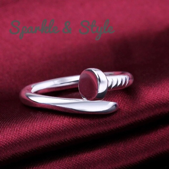 ✨ New Sterling Silver Nail Ring ✨ - Picture 2 of 3
